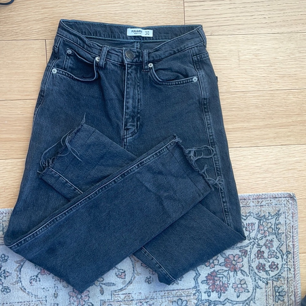 Black pull & bear jeans!